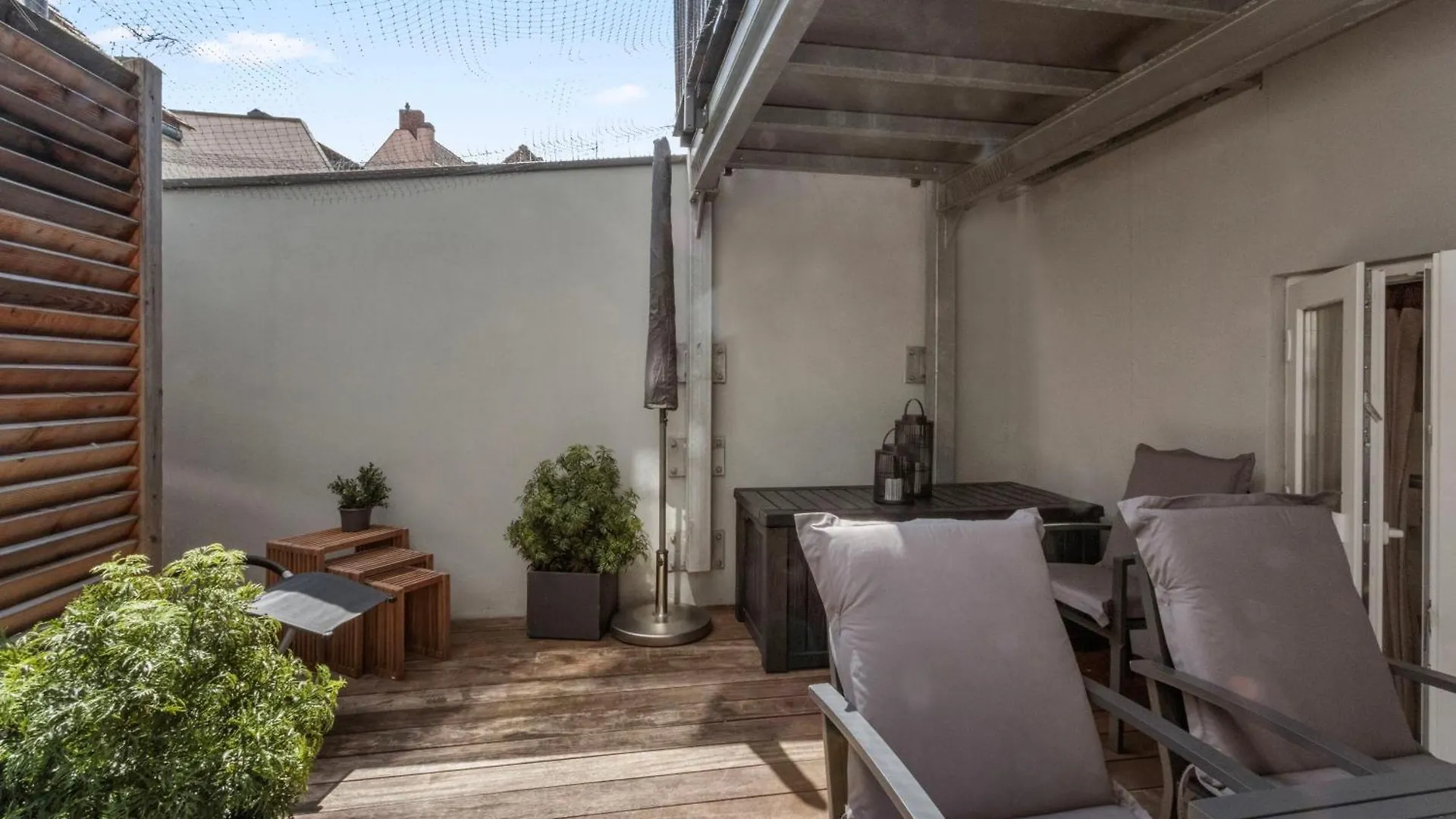 Altstadt - Exklusive 3-Zi-Wohnung Mit 90 Qm Und Grossem Balkon Nuremberg 0*,  Germany