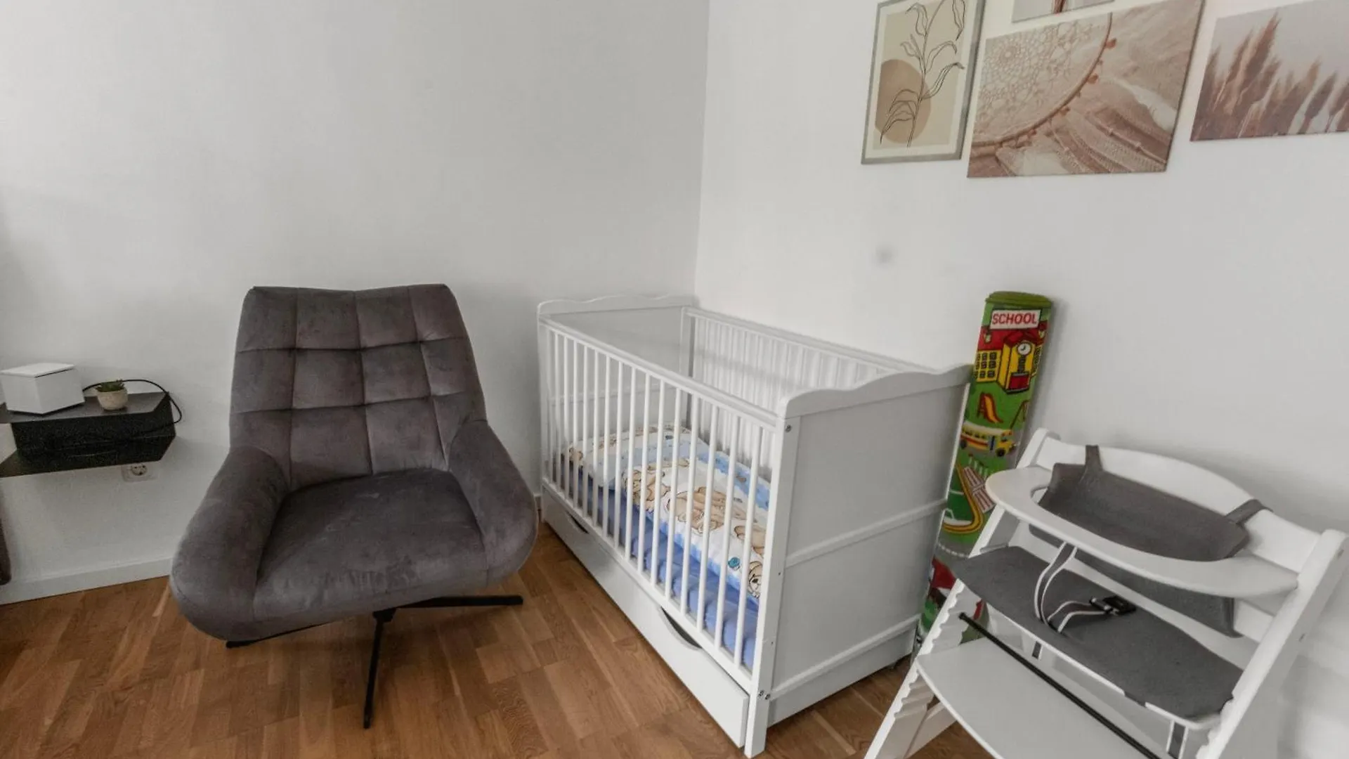 Apartment Altstadt - Exklusive 3-Zi-Wohnung Mit 90 Qm Und Grossem Balkon Nuremberg