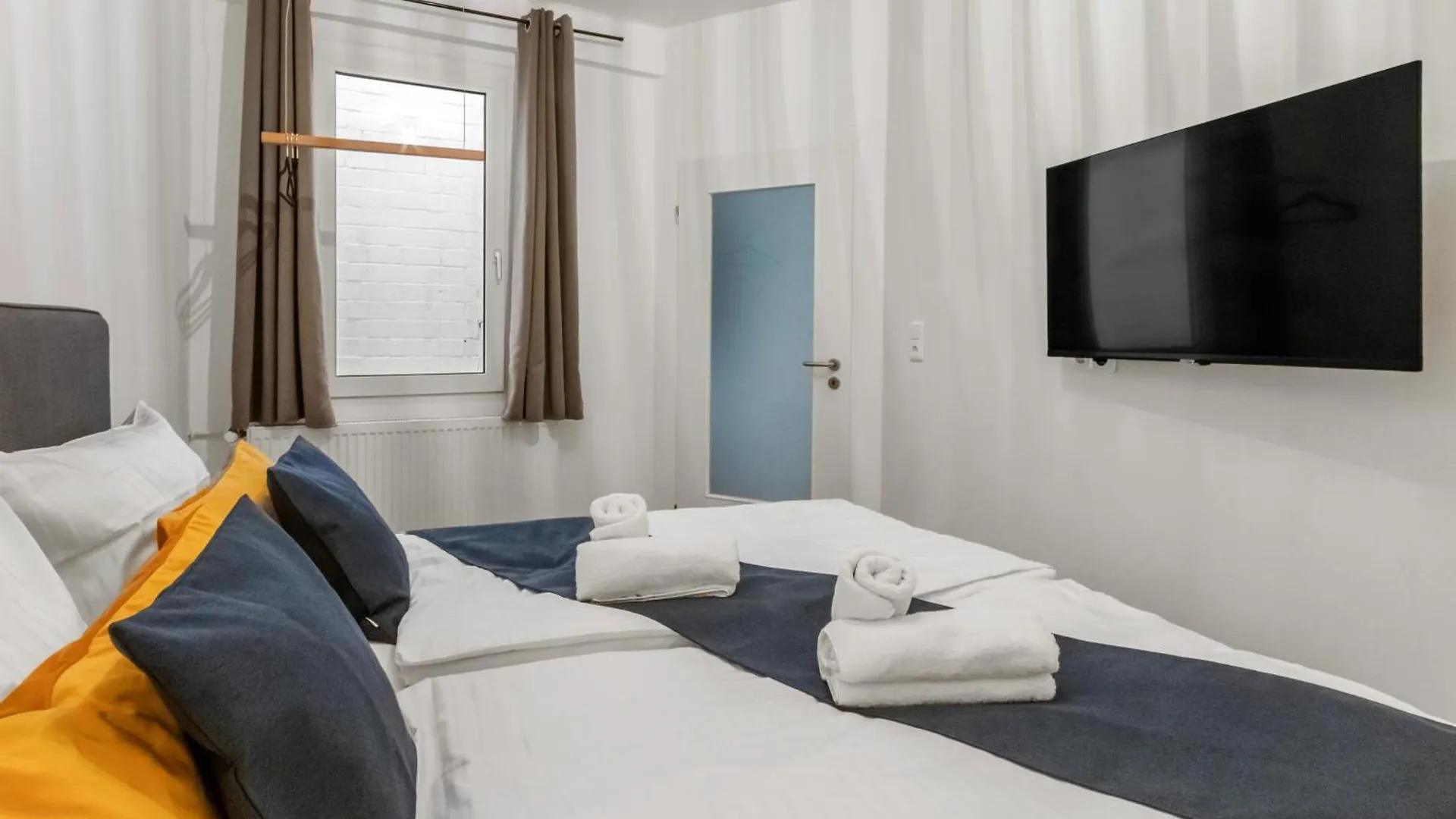 Apartment Altstadt - Exklusive 3-Zi-Wohnung Mit 90 Qm Und Grossem Balkon Nuremberg Germany